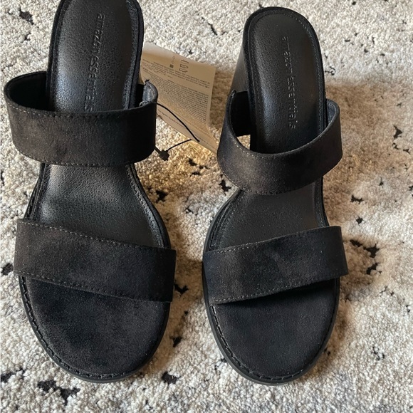 Chic Black Heeled Sandals strap slides - Picture 4 of 10